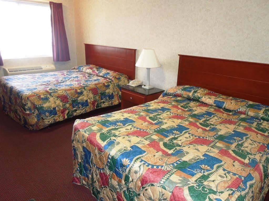 Atrium Inn & Suites Galloway Zewnętrze zdjęcie